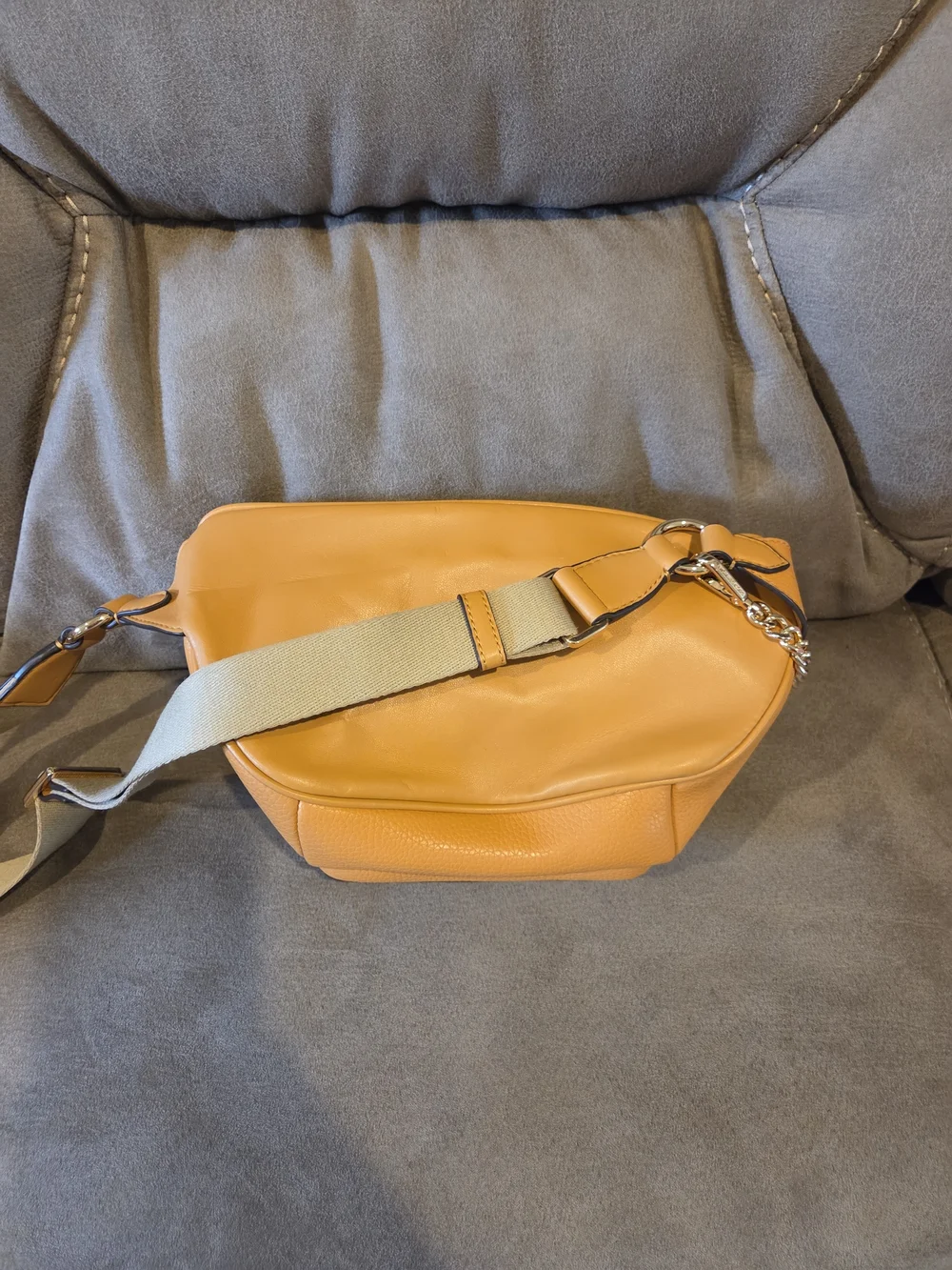Michael Kors Women’s Tan Leather Belt Bag